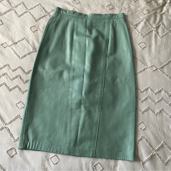 vintage danier leather turquoise skirt - Picture 1 of 11